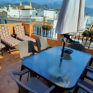 https://apartamento-lola-nerja.es-andalucia.com