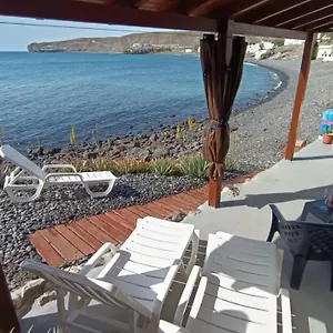 https://casa-marinera-en-la-orilla-del-mar.in-canary-islands.com