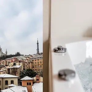 Sky'room - Jacuzzi & Vue - Vieux Appartement
